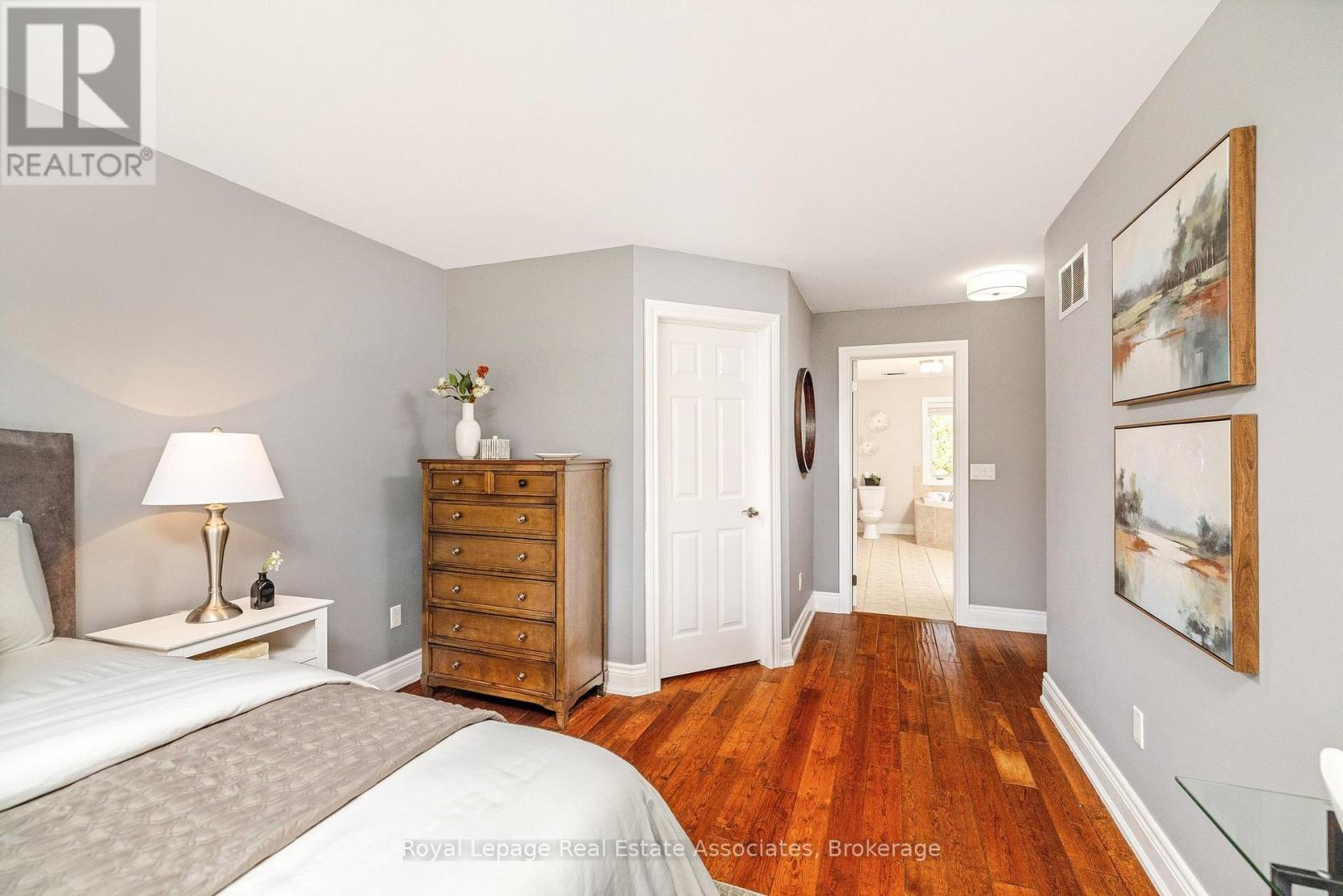 3 Beaver Street, Halton Hills (Glen Williams), Ontario  L7G 3P4 - Photo 23 - W12970110