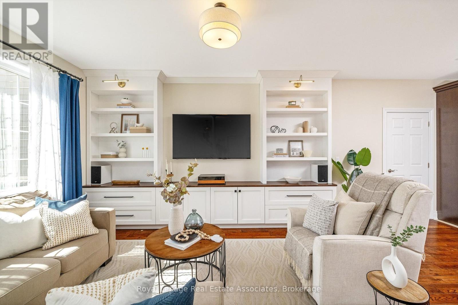 3 Beaver Street, Halton Hills (Glen Williams), Ontario  L7G 3P4 - Photo 7 - W12970110