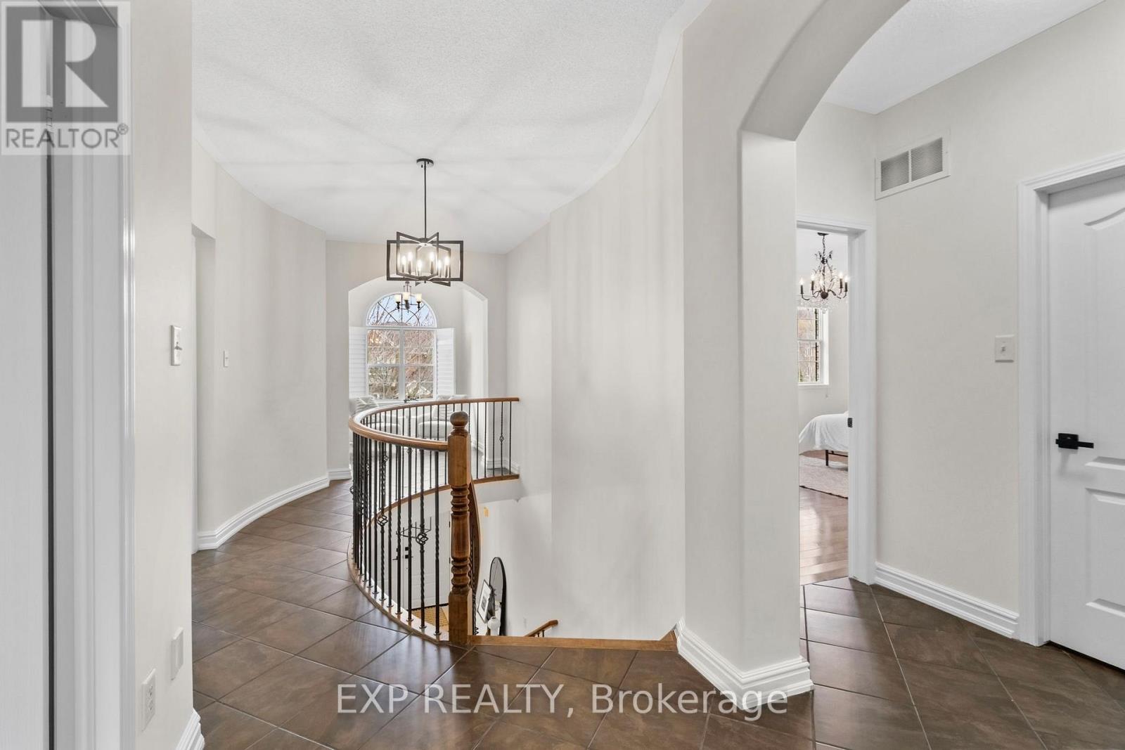 106 Arborglen Drive, Halton Hills (Georgetown), Ontario  L7G 6L4 - Photo 36 - W12970752