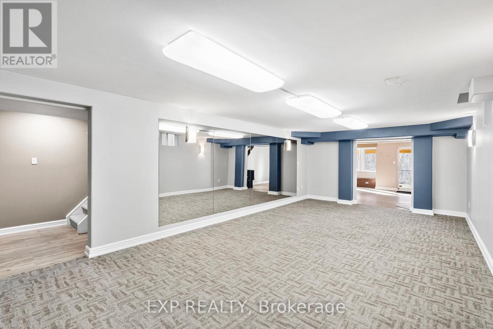 106 Arborglen Drive, Halton Hills (Georgetown), Ontario  L7G 6L4 - Photo 40 - W12970752