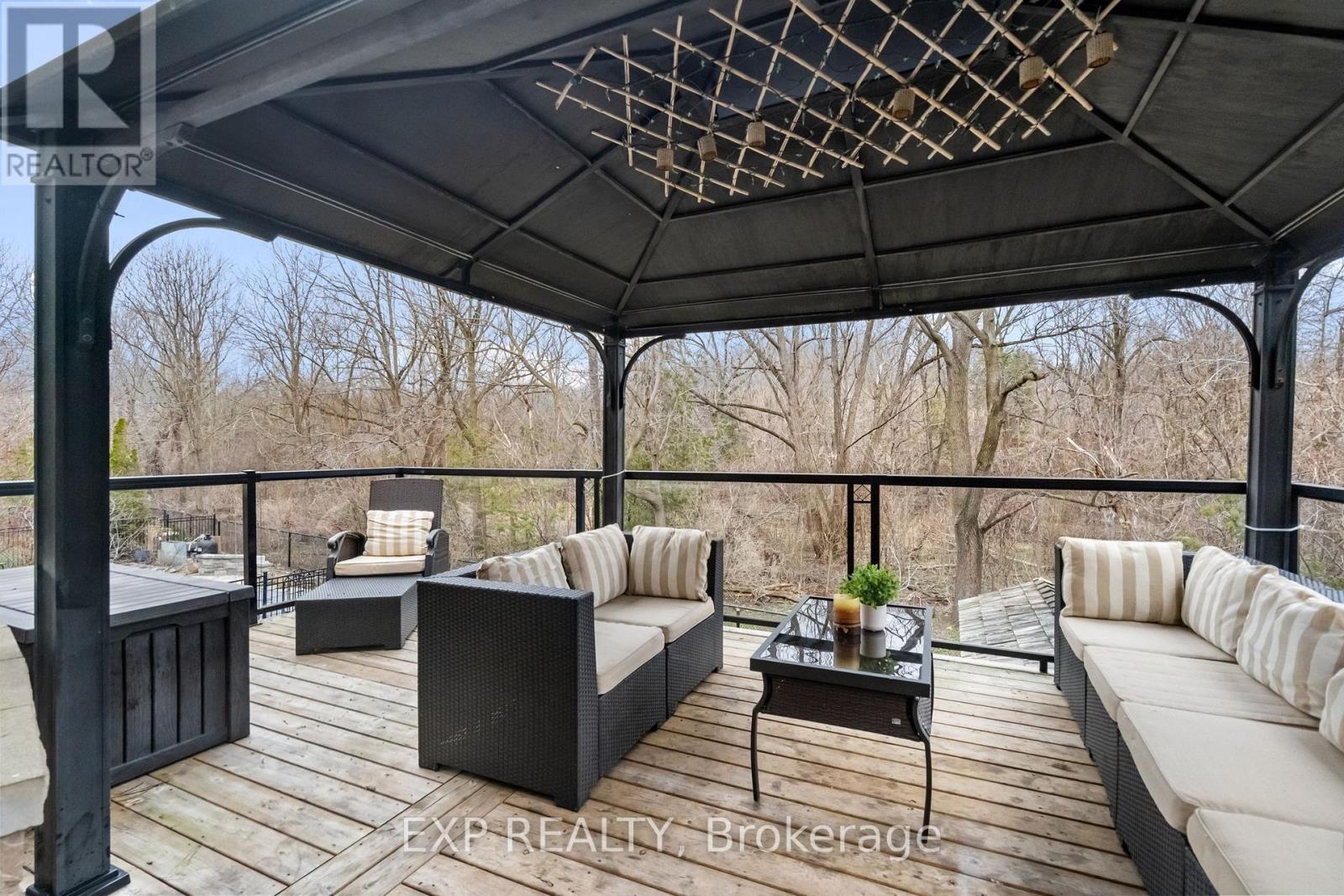 106 Arborglen Drive, Halton Hills (Georgetown), Ontario  L7G 6L4 - Photo 45 - W12970752