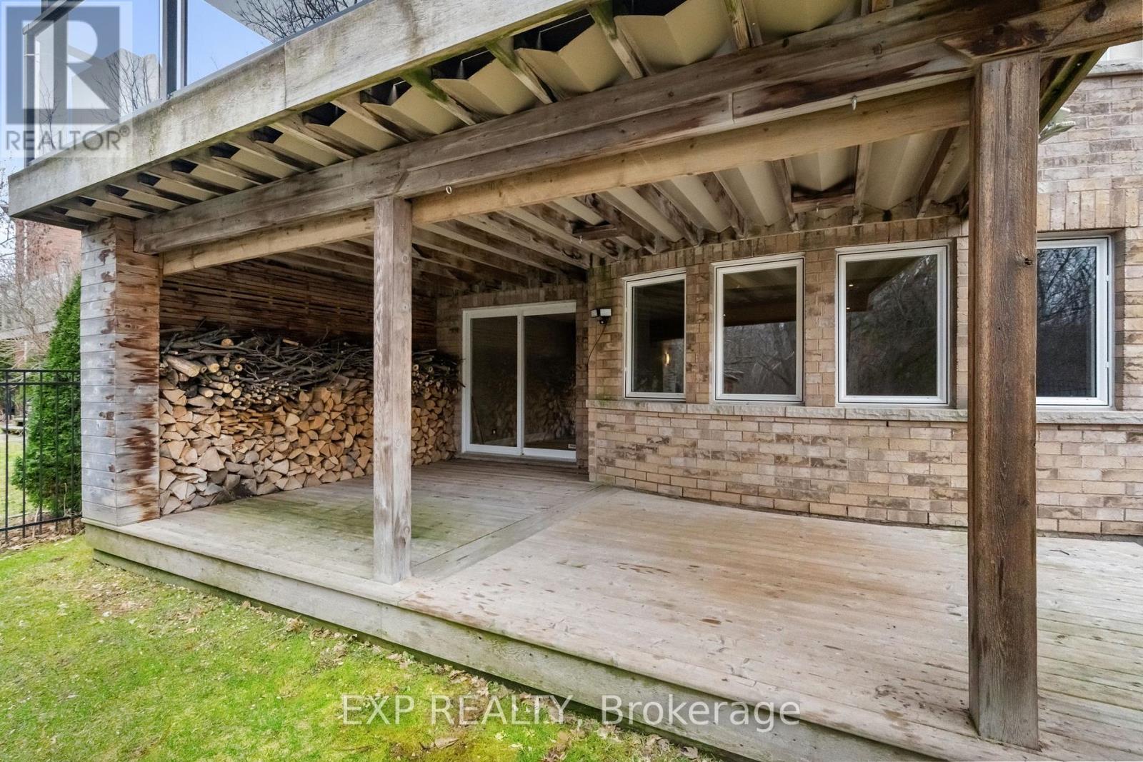 106 Arborglen Drive, Halton Hills (Georgetown), Ontario  L7G 6L4 - Photo 47 - W12970752