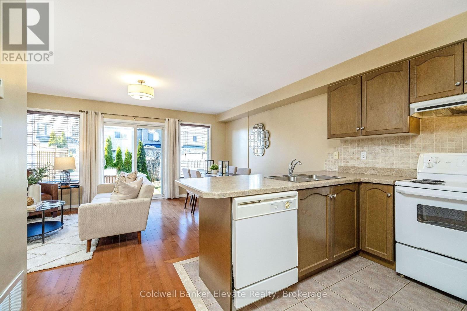 46 Harding Street, Halton Hills (Georgetown), Ontario  L7G 6B2 - Photo 21 - W12970918