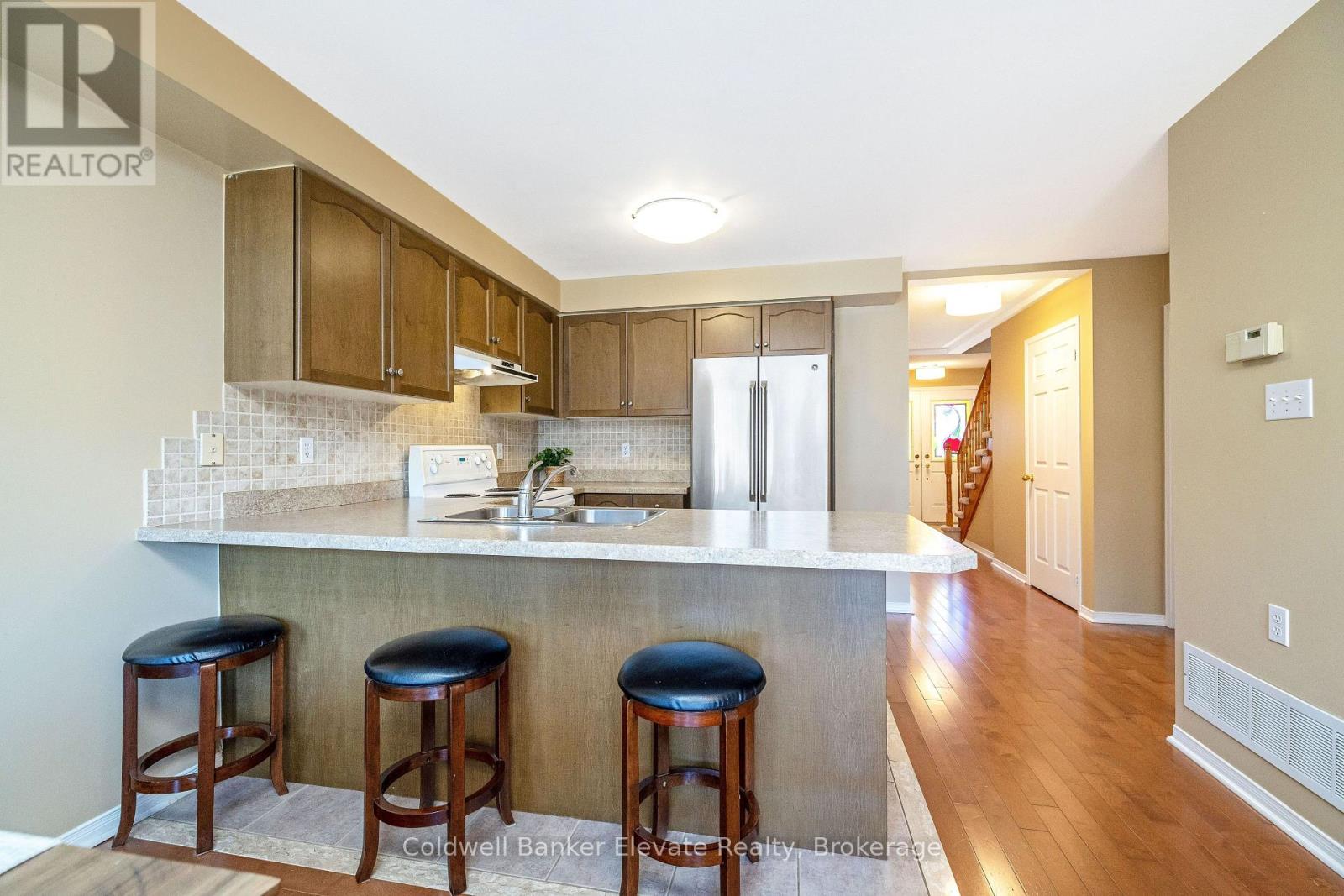 46 Harding Street, Halton Hills (Georgetown), Ontario  L7G 6B2 - Photo 23 - W12970918