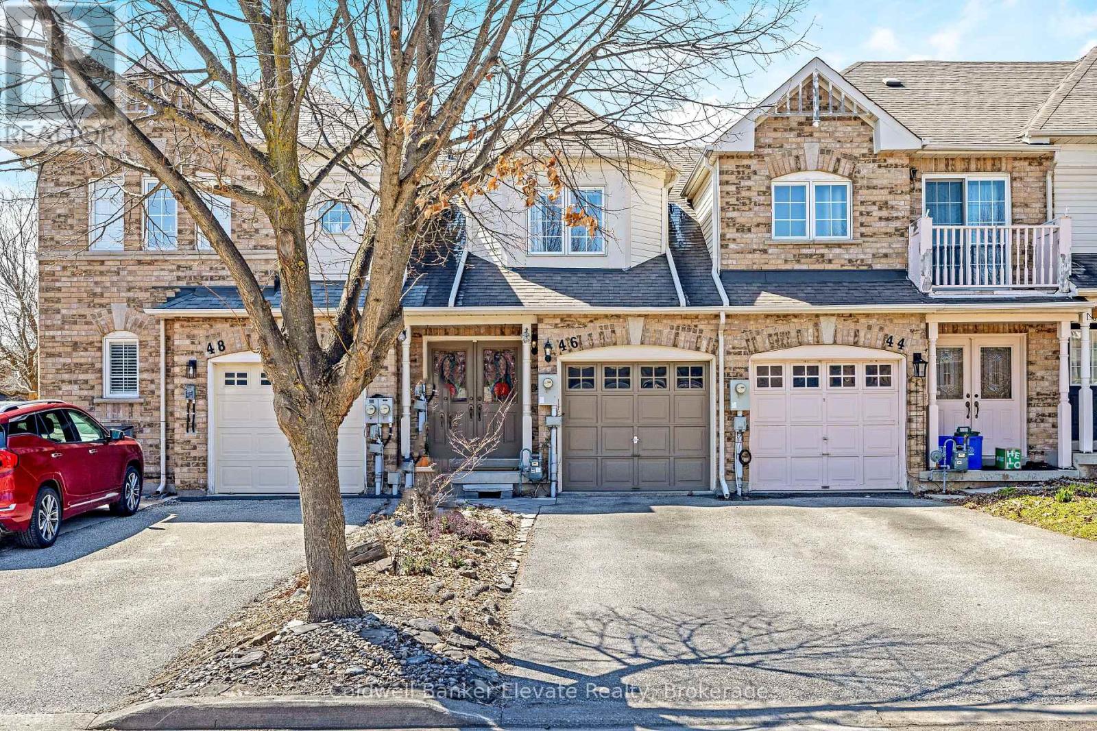 46 Harding Street, Halton Hills (Georgetown), Ontario  L7G 6B2 - Photo 3 - W12970918