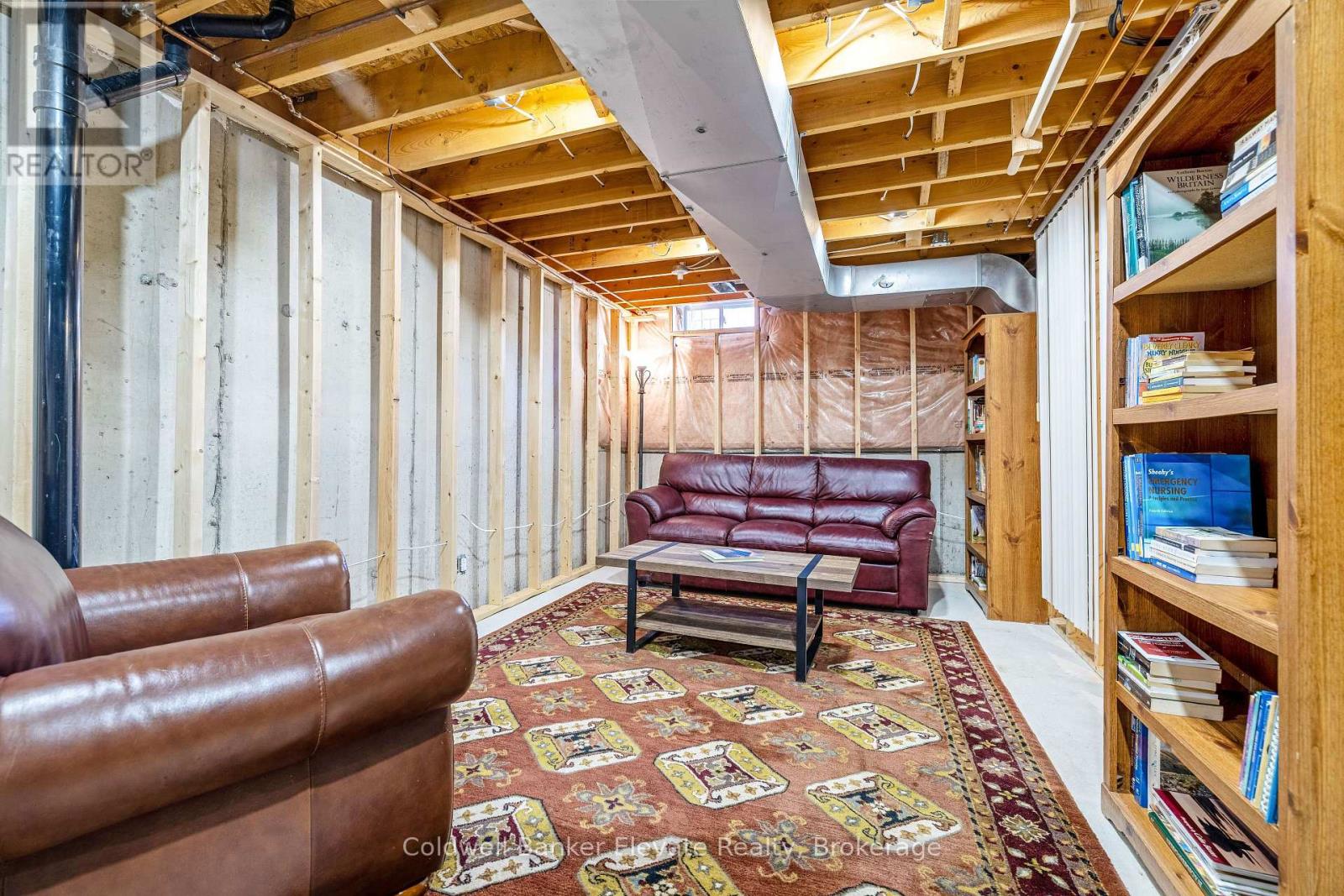 46 Harding Street, Halton Hills (Georgetown), Ontario  L7G 6B2 - Photo 33 - W12970918