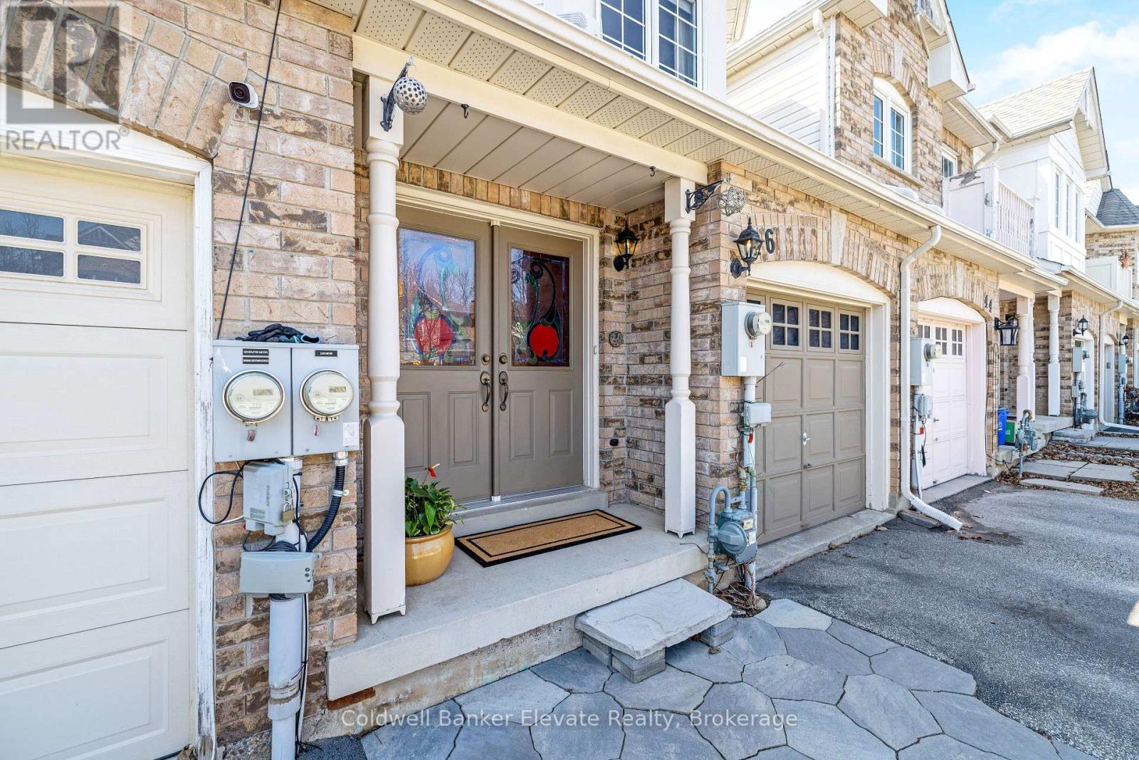 46 Harding Street, Halton Hills (Georgetown), Ontario  L7G 6B2 - Photo 6 - W12970918