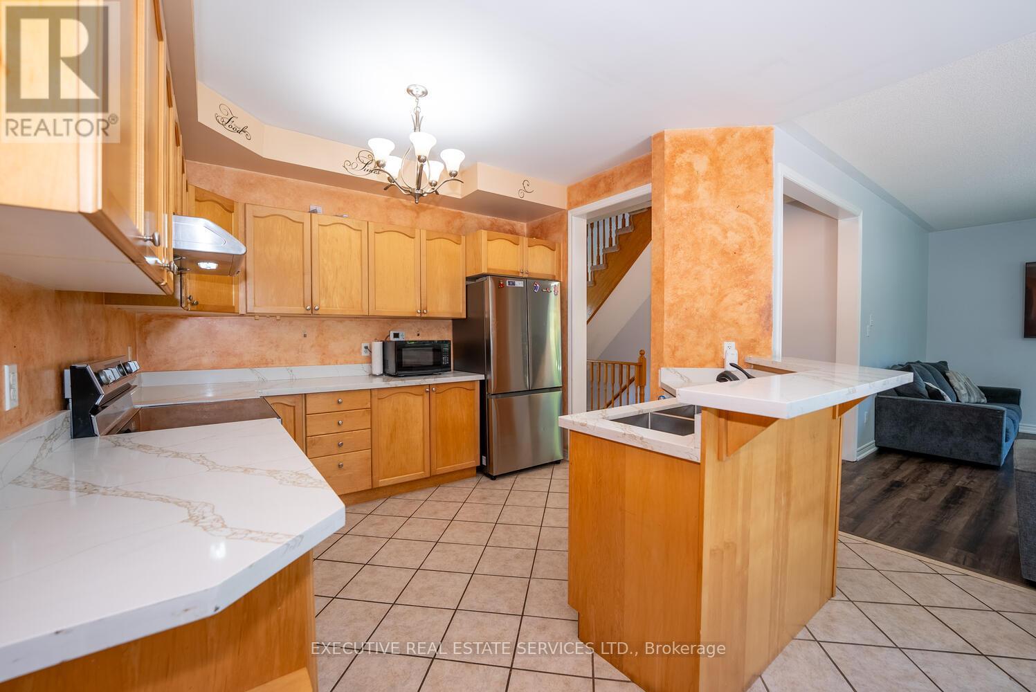 39 Hurst Street, Halton Hills (Ac Acton), Ontario  L7J 2Z8 - Photo 22 - W12971044