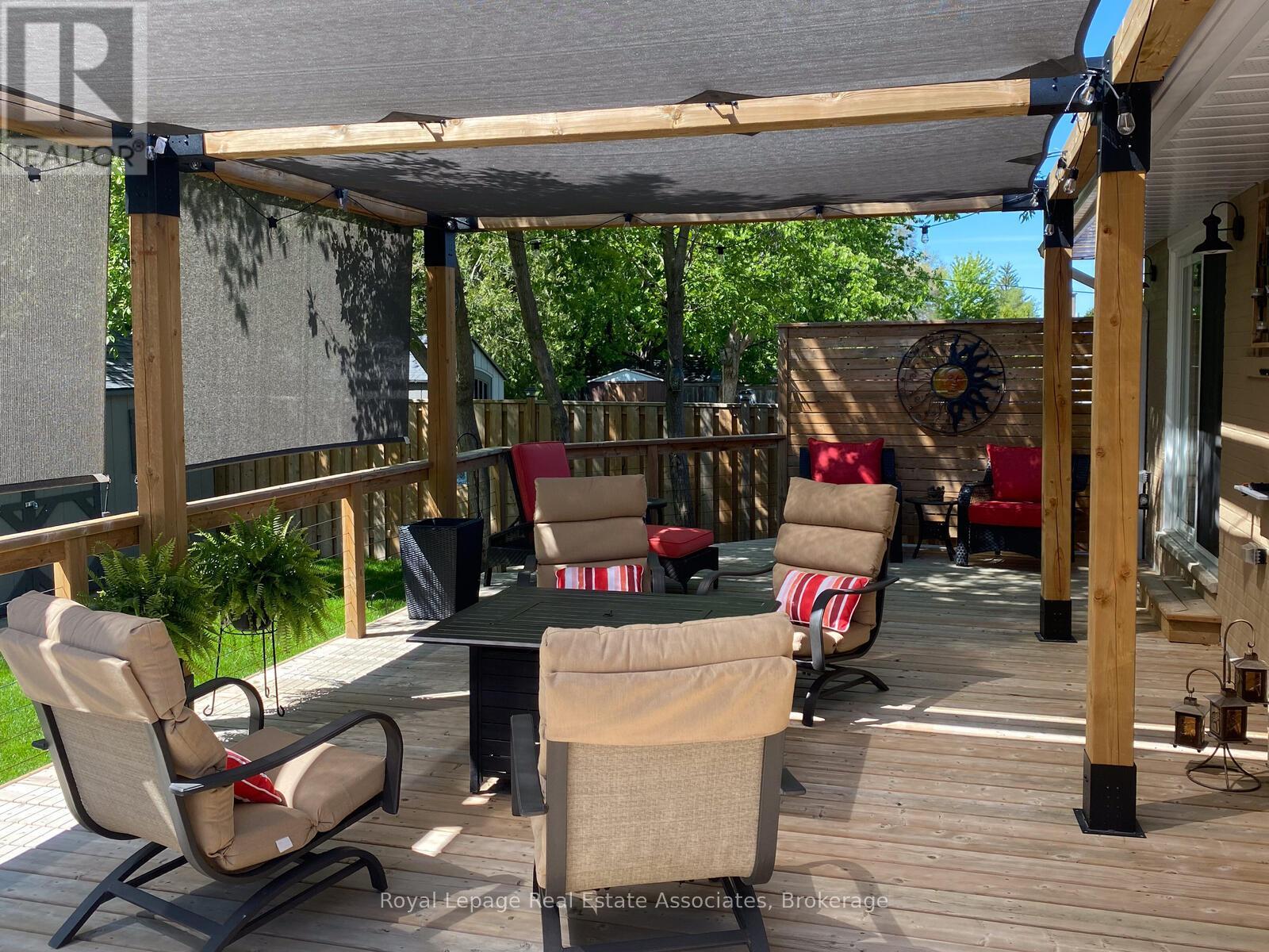 24 Stevens Crescent, Halton Hills (Georgetown), Ontario  L7G 1B6 - Photo 33 - W12971126