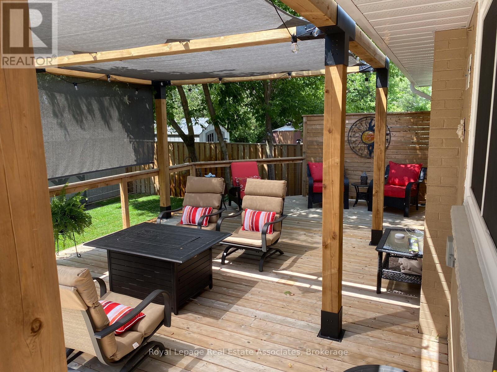 24 Stevens Crescent, Halton Hills (Georgetown), Ontario  L7G 1B6 - Photo 34 - W12971126