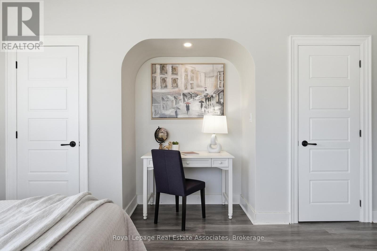 56 King Street, Halton Hills (Georgetown), Ontario  L7G 2G4 - Photo 21 - W12971148