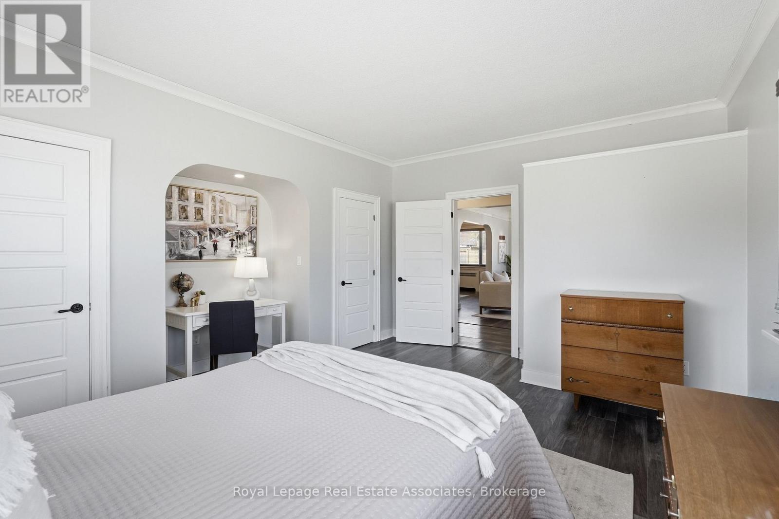 56 King Street, Halton Hills (Georgetown), Ontario  L7G 2G4 - Photo 22 - W12971148