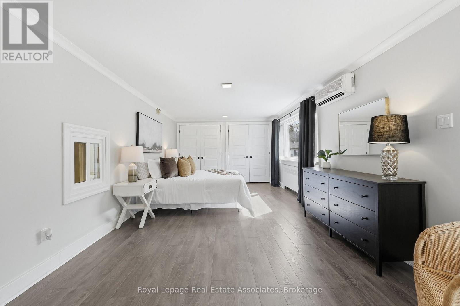 56 King Street, Halton Hills (Georgetown), Ontario  L7G 2G4 - Photo 28 - W12971148