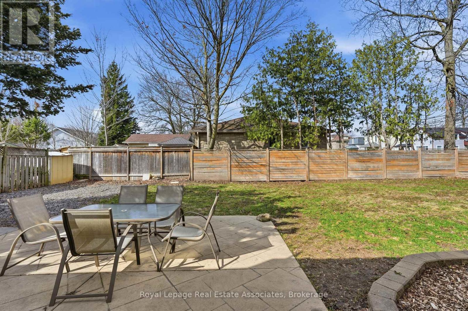 56 King Street, Halton Hills (Georgetown), Ontario  L7G 2G4 - Photo 41 - W12971148