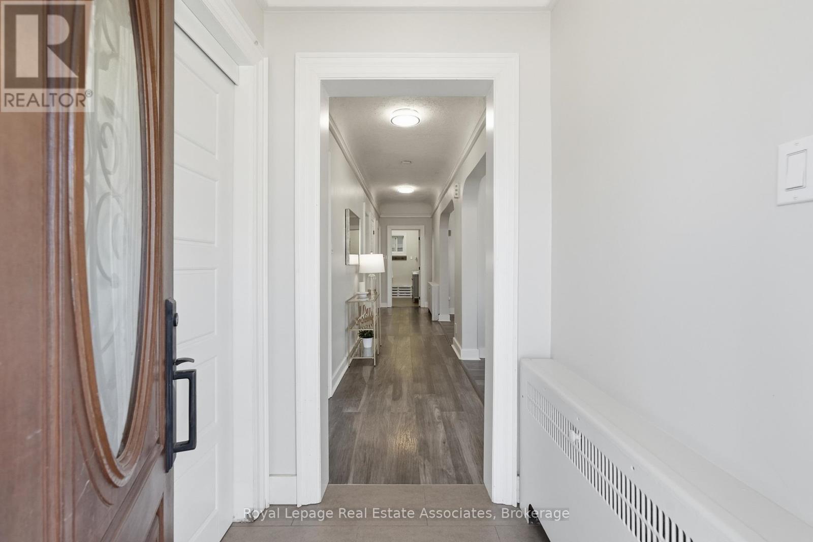 56 King Street, Halton Hills (Georgetown), Ontario  L7G 2G4 - Photo 5 - W12971148