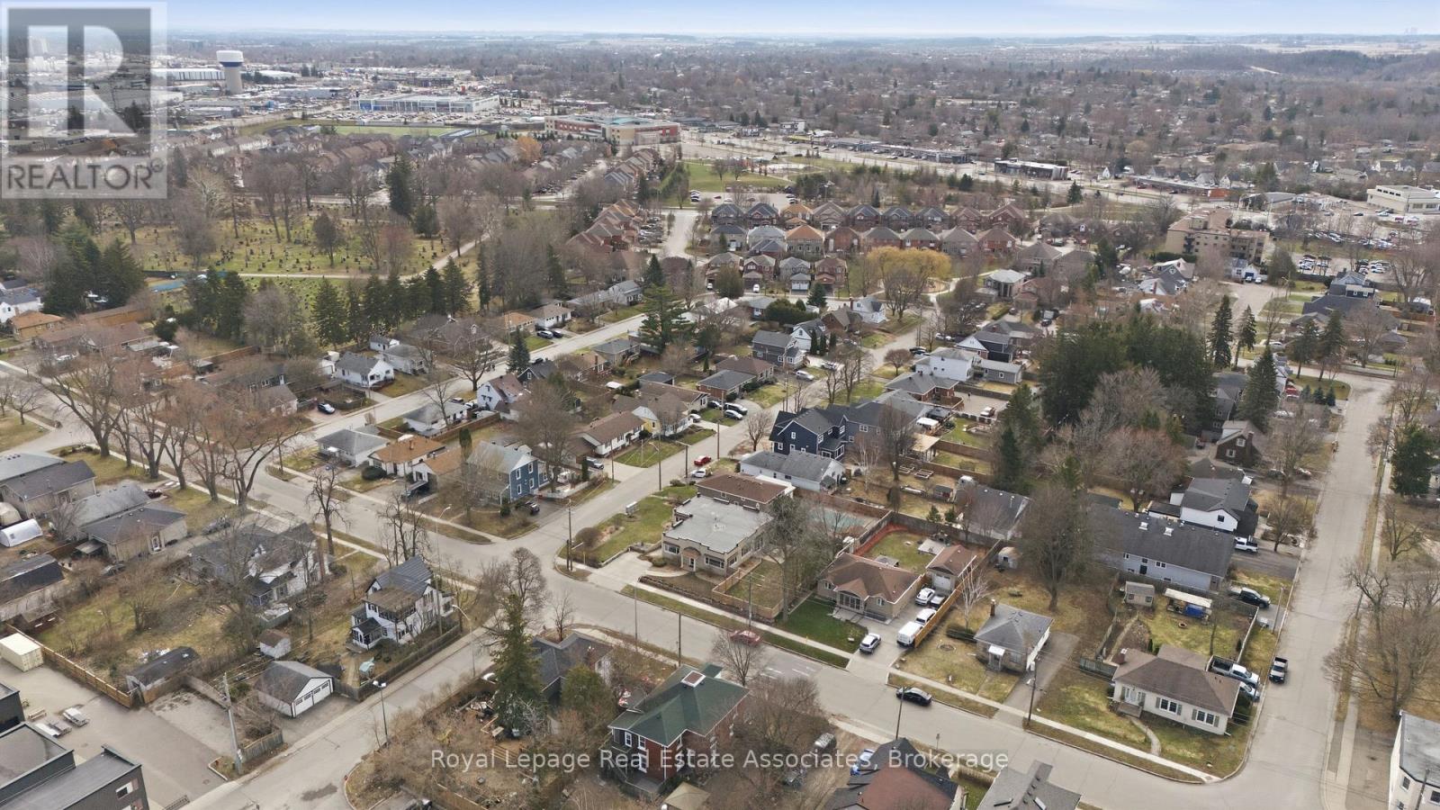 56 King Street, Halton Hills (Georgetown), Ontario  L7G 2G4 - Photo 50 - W12971148