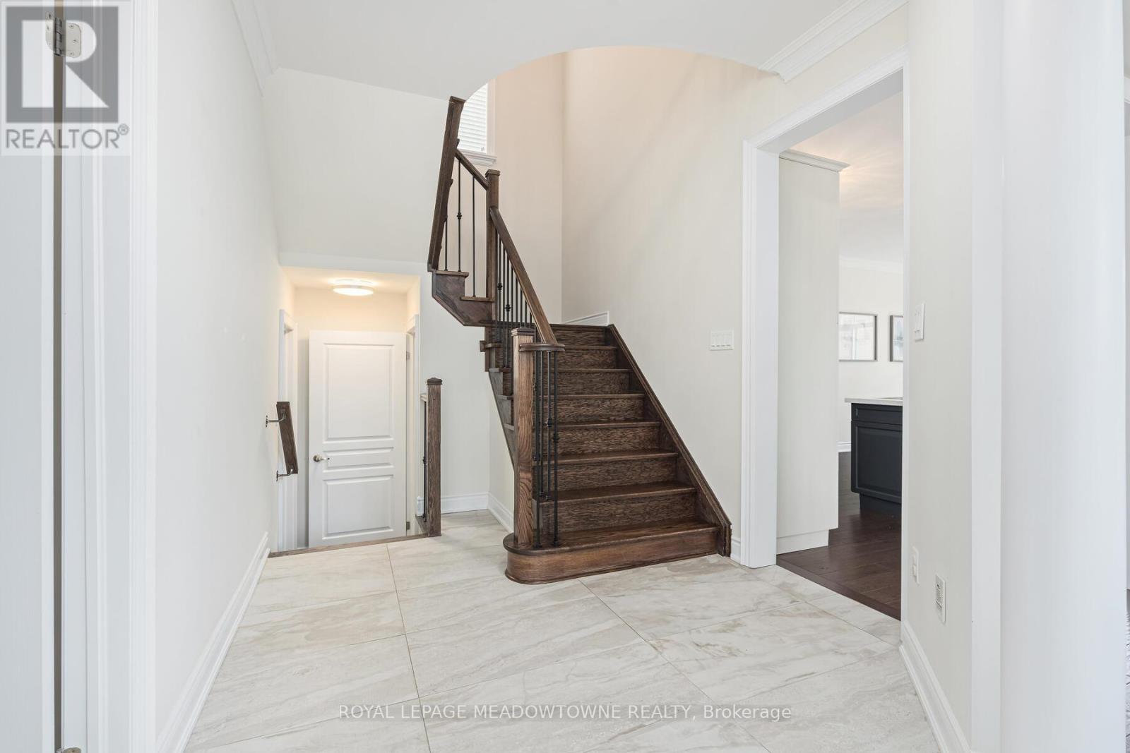 67 Hidden Lake Trail, Halton Hills (Georgetown), Ontario  L7G 0K6 - Photo 22 - W12971528