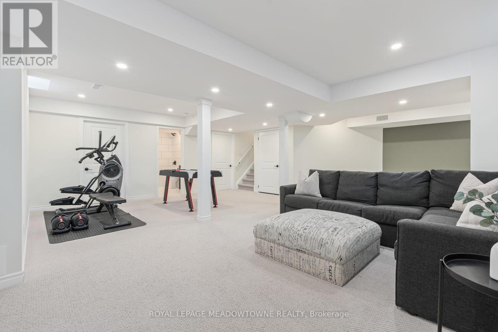 67 Hidden Lake Trail, Halton Hills (Georgetown), Ontario  L7G 0K6 - Photo 37 - W12971528