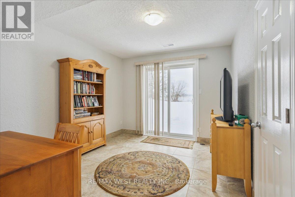 8438 Ninth Line, Halton Hills (Rural Halton Hills), Ontario  L0P 1K0 - Photo 13 - W12972566