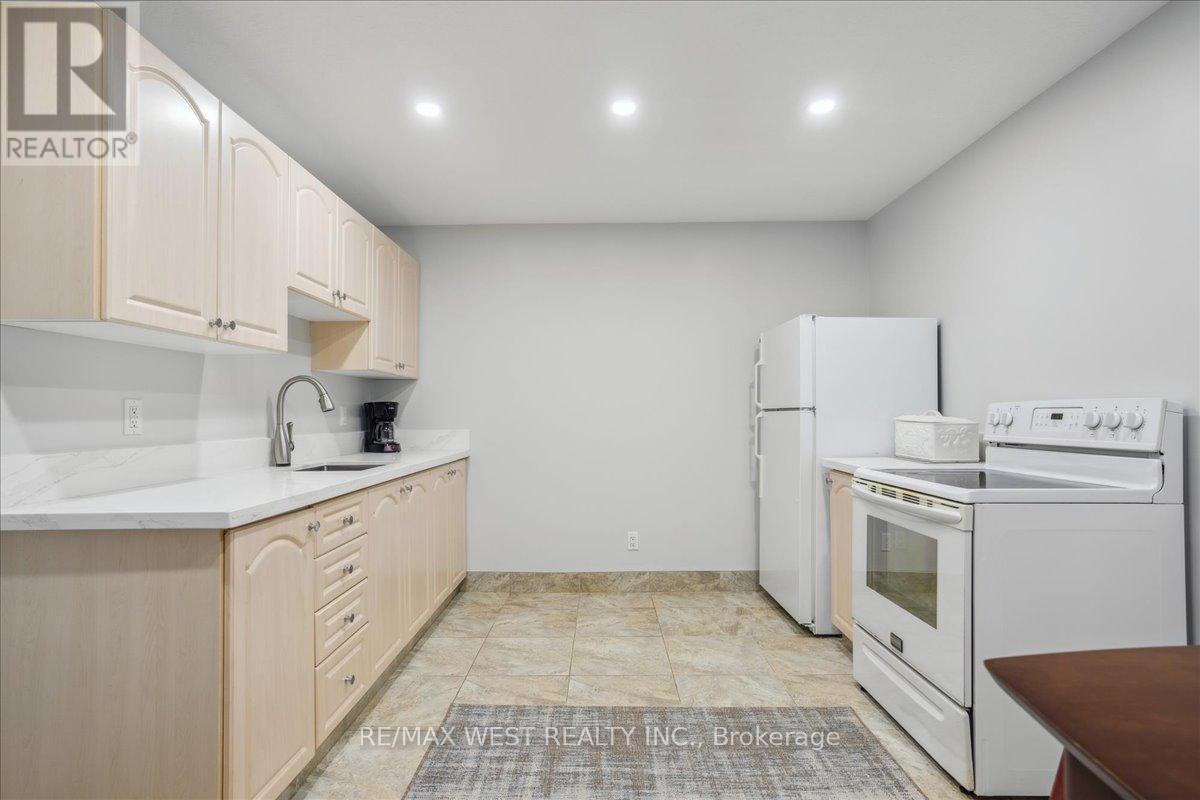 8438 Ninth Line, Halton Hills (Rural Halton Hills), Ontario  L0P 1K0 - Photo 15 - W12972566