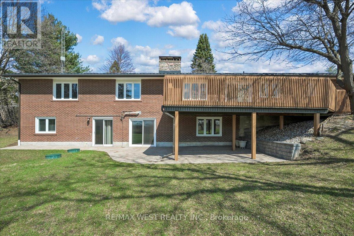 8438 Ninth Line, Halton Hills (Rural Halton Hills), Ontario  L0P 1K0 - Photo 19 - W12972566