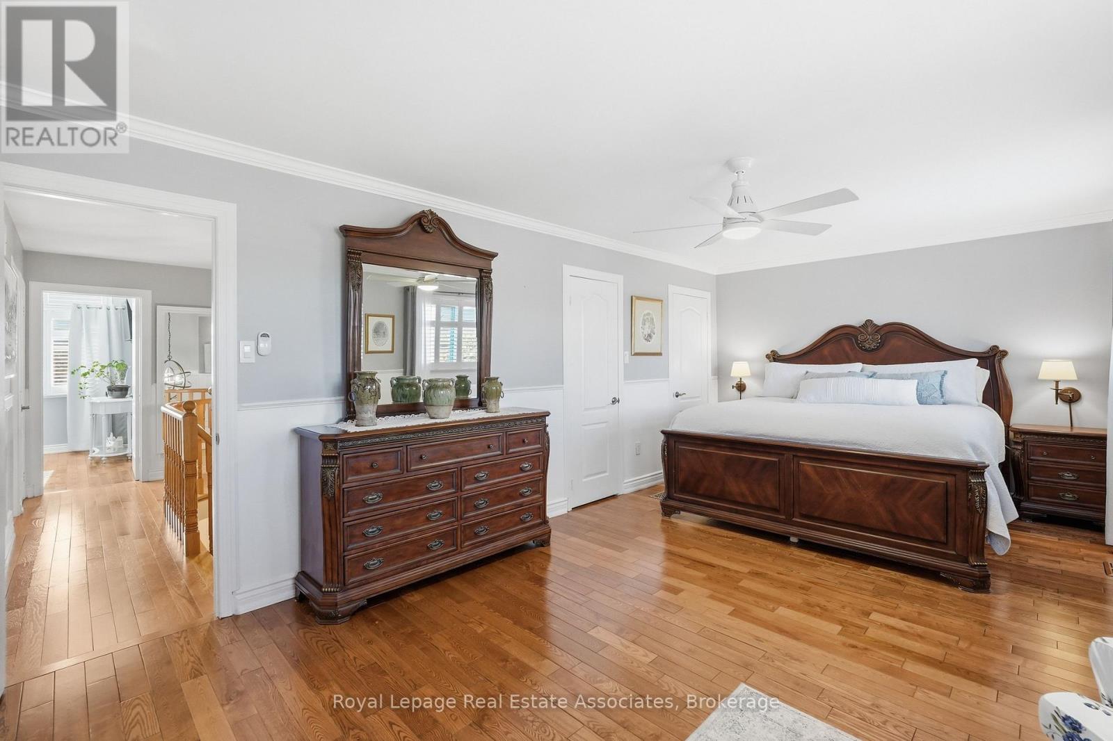 48 Chester Crescent, Halton Hills (Georgetown), Ontario  L7G 5W5 - Photo 24 - W12972914