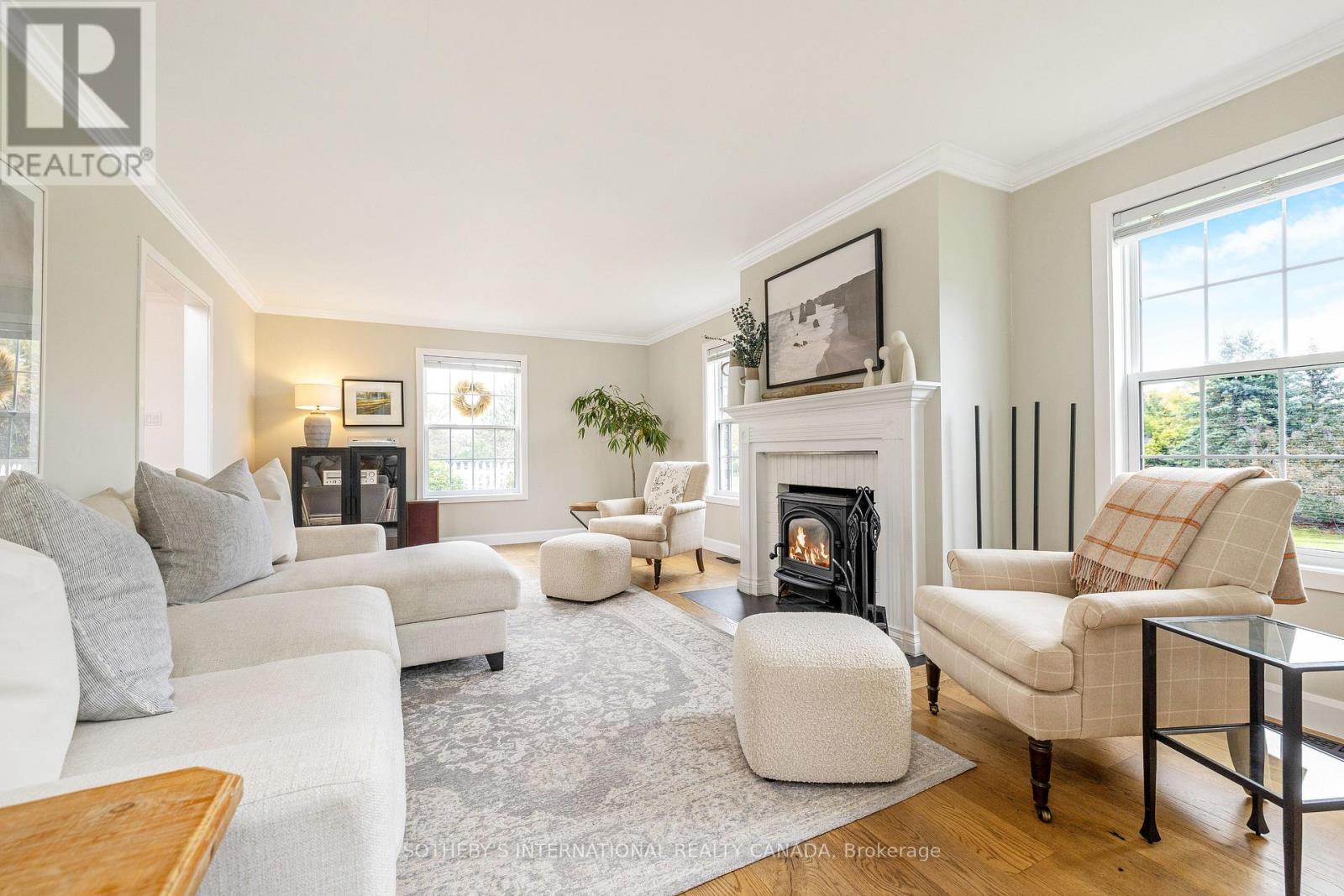 331 Wheelihan Way, Milton (Campbellville), Ontario  L0P 0A1 - Photo 11 - W12974302