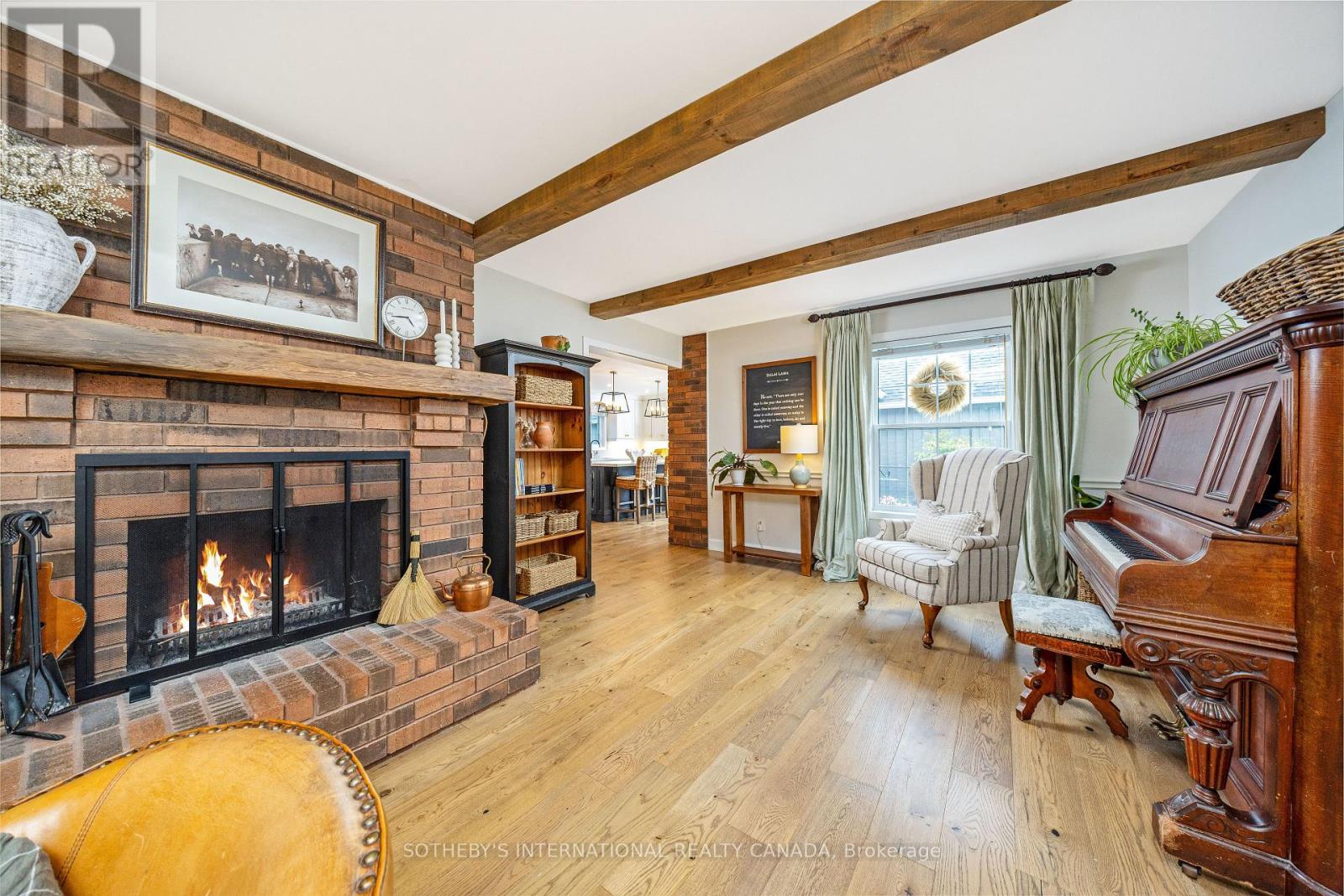 331 Wheelihan Way, Milton (Campbellville), Ontario  L0P 0A1 - Photo 16 - W12974302