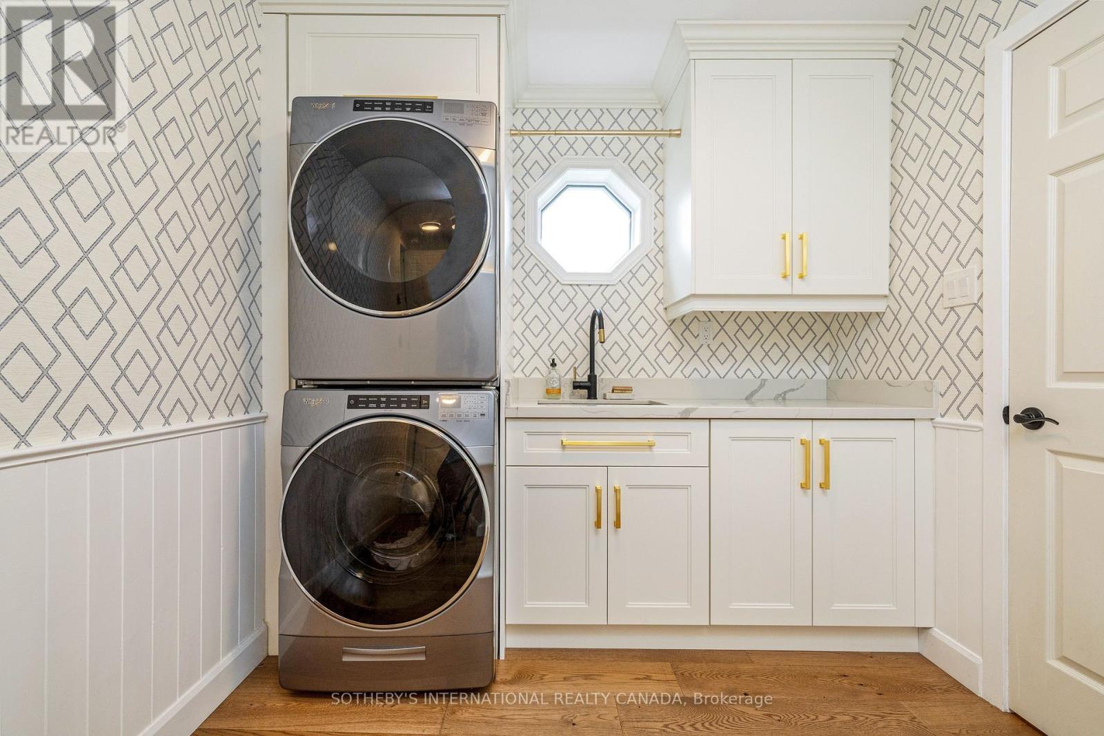 331 Wheelihan Way, Milton (Campbellville), Ontario  L0P 0A1 - Photo 27 - W12974302