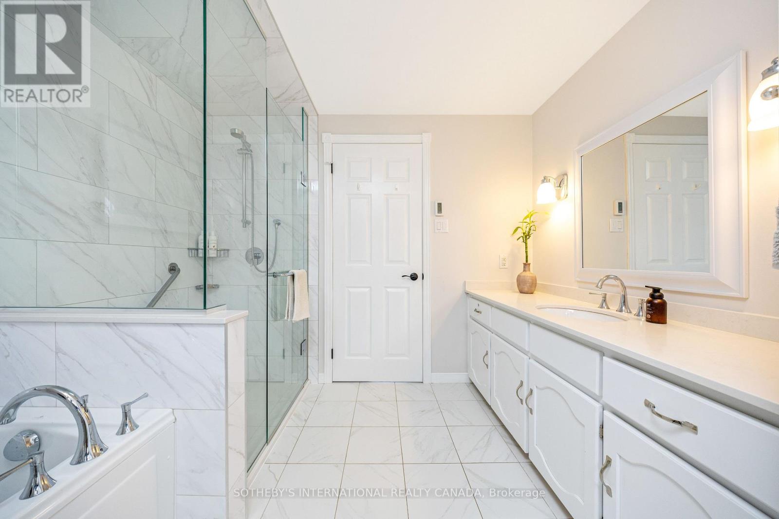 331 Wheelihan Way, Milton (Campbellville), Ontario  L0P 0A1 - Photo 41 - W12974302