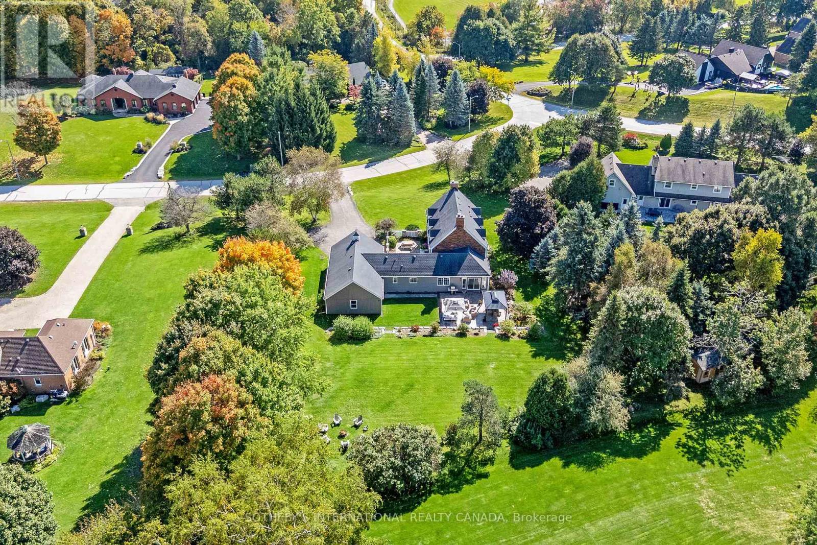 331 Wheelihan Way, Milton (Campbellville), Ontario  L0P 0A1 - Photo 48 - W12974302