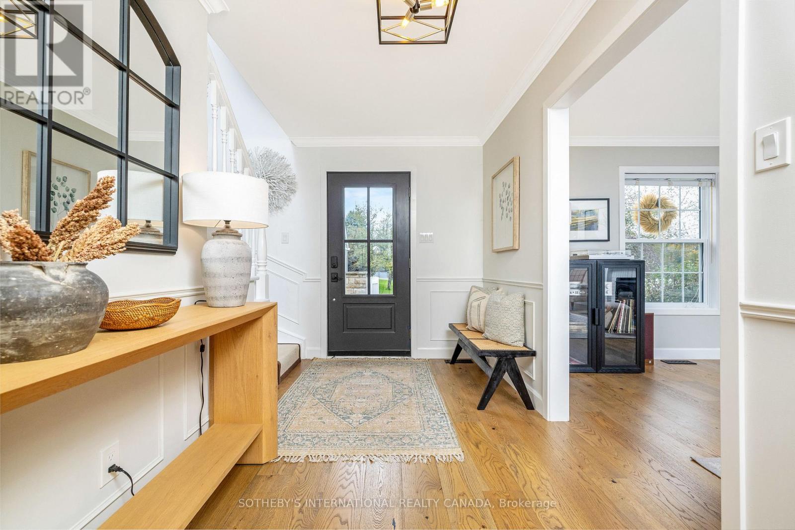 331 Wheelihan Way, Milton (Campbellville), Ontario  L0P 0A1 - Photo 7 - W12974302