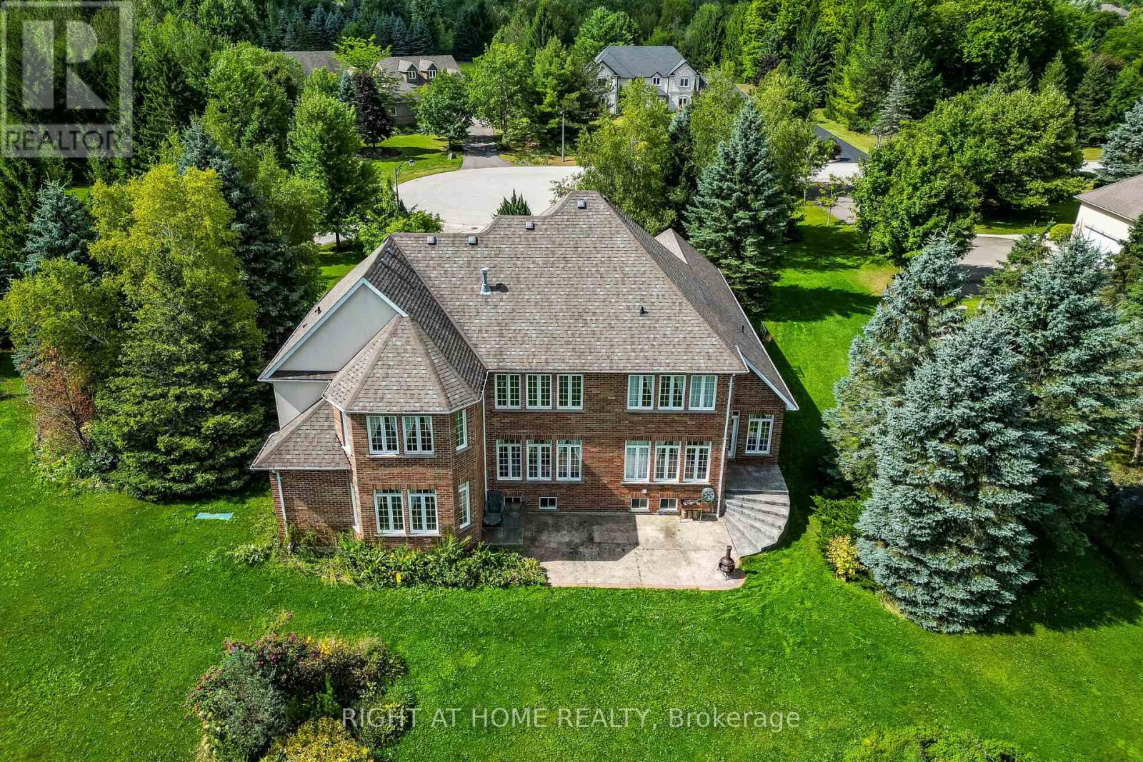 11150 Menzies Court, Milton (Brookville/haltonville), Ontario  L0P 1B0 - Photo 49 - W12974390