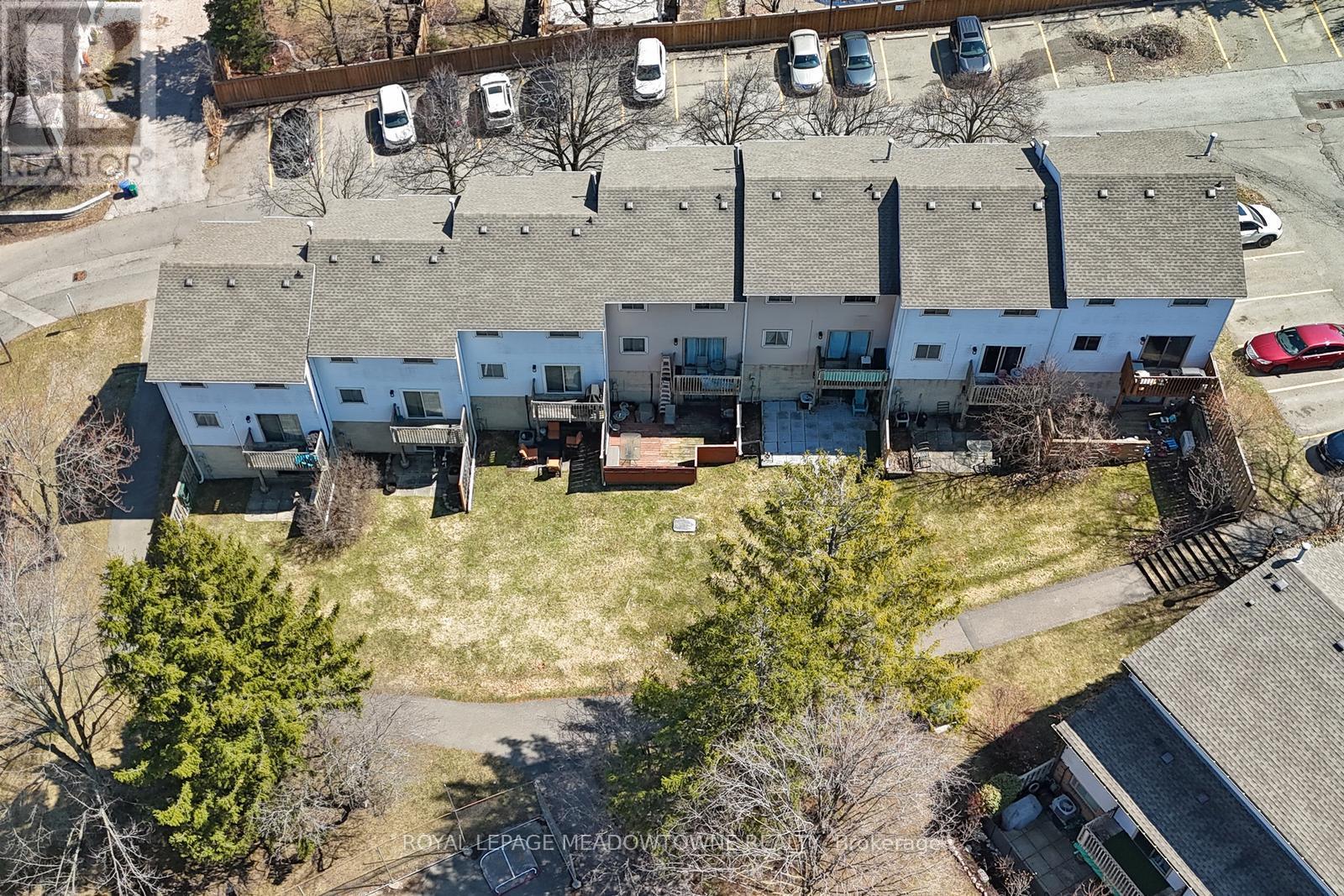 74 - 80 Lynden Circle, Halton Hills (Georgetown), Ontario  L7G 4Y8 - Photo 39 - W12974582