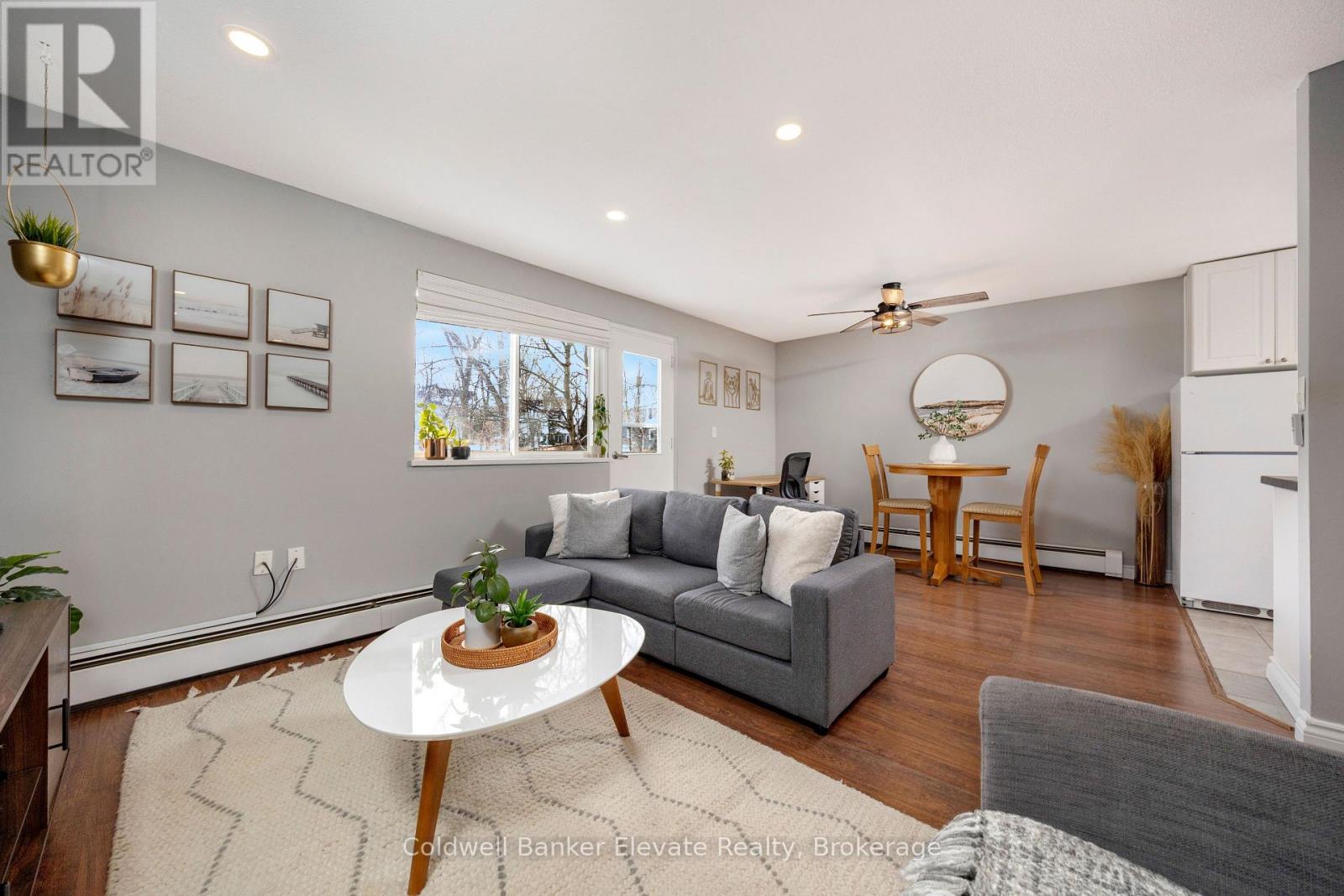 402 - 49 Park Avenue, Halton Hills (Georgetown), Ontario  L7G 3H9 - Photo 10 - W12976400