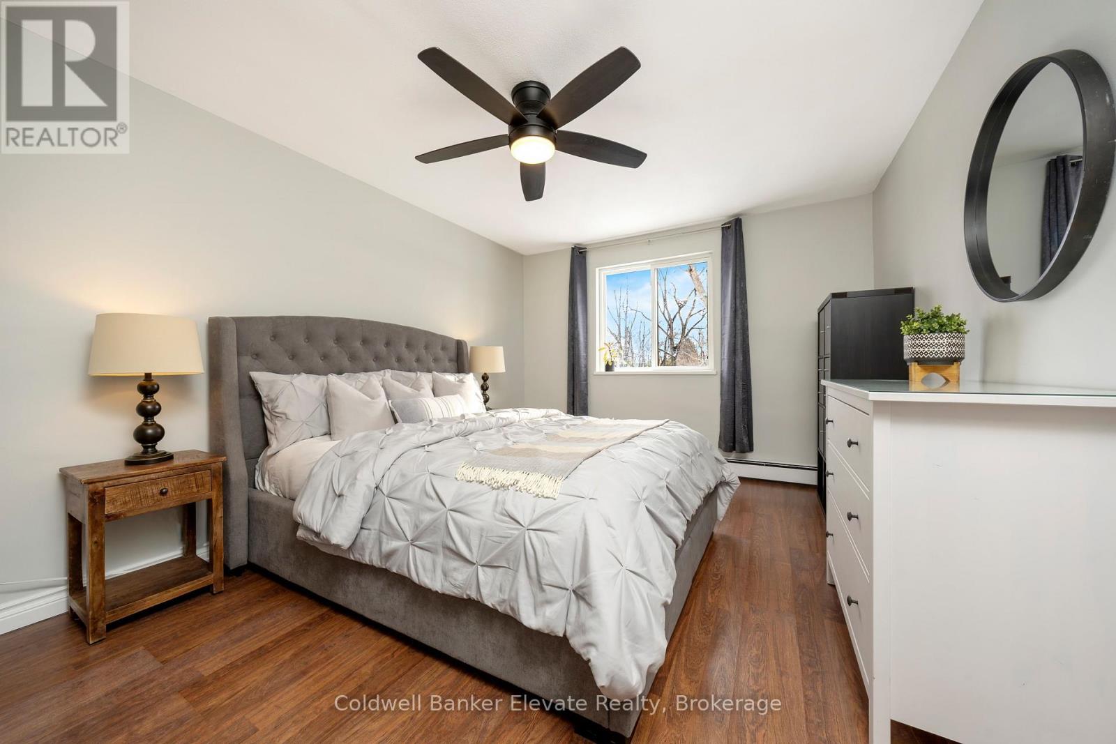 402 - 49 Park Avenue, Halton Hills (Georgetown), Ontario  L7G 3H9 - Photo 17 - W12976400