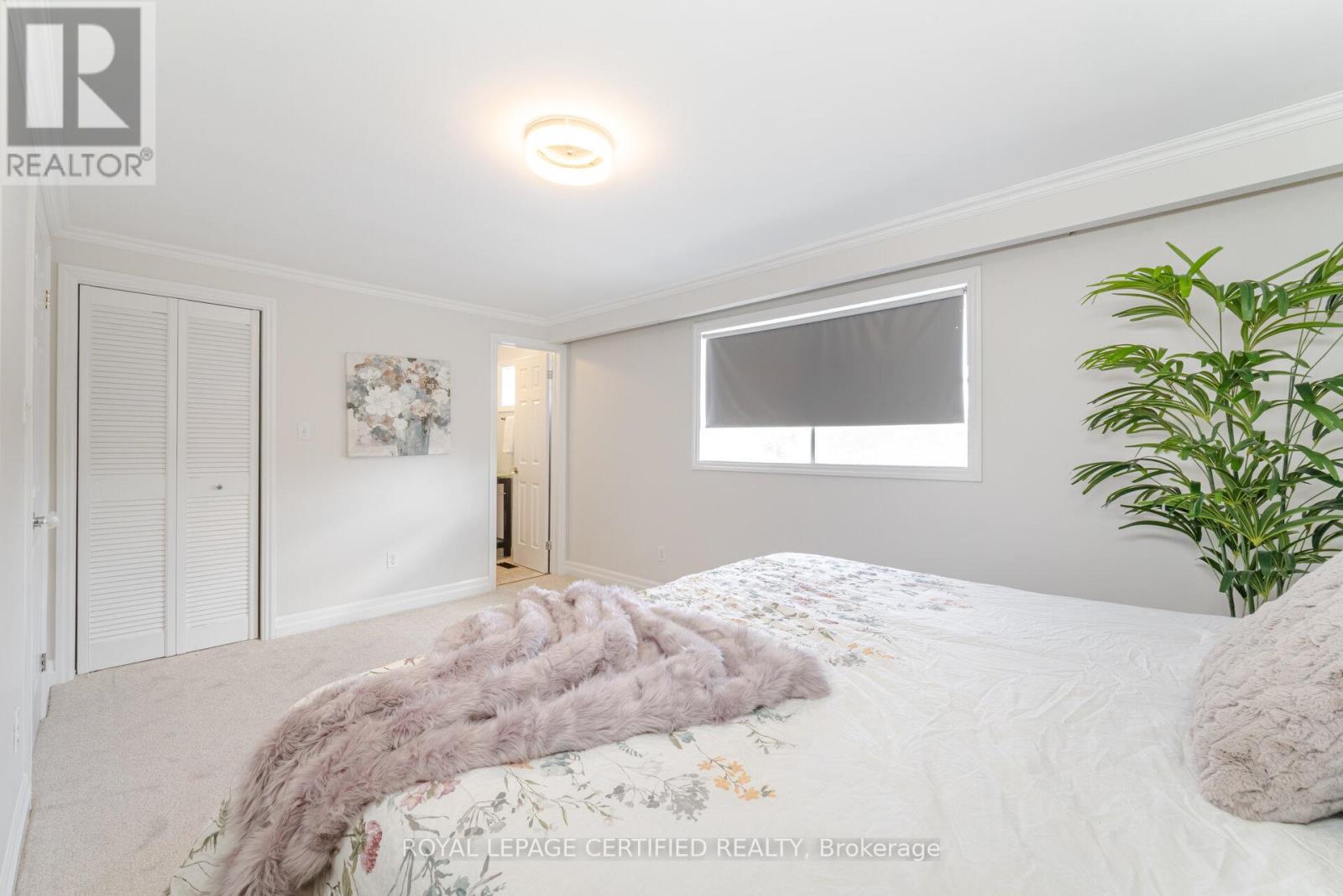 5 Stockman Crescent, Halton Hills (Georgetown), Ontario  L7G 1J5 - Photo 24 - W12977158