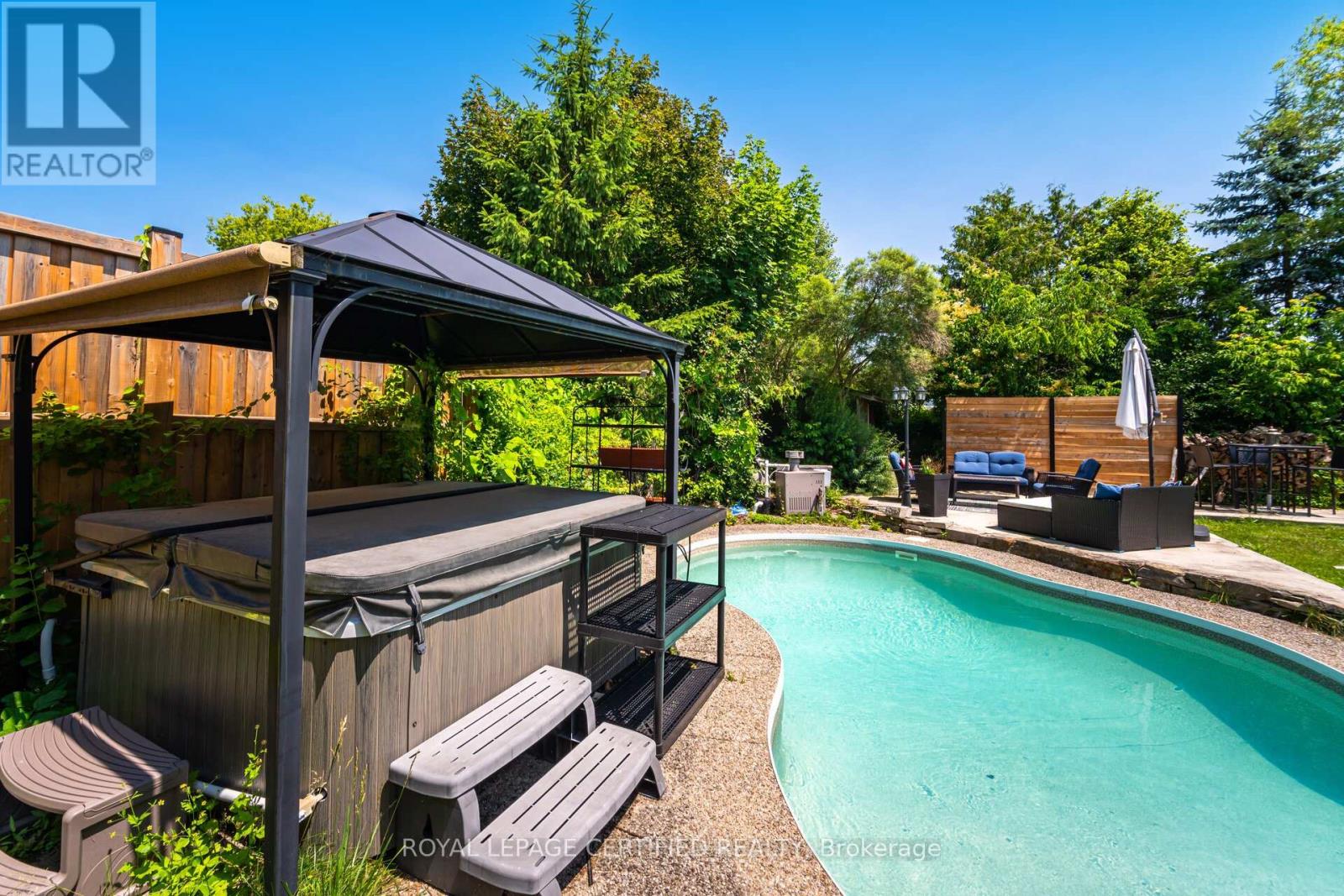 5 Stockman Crescent, Halton Hills (Georgetown), Ontario  L7G 1J5 - Photo 42 - W12977158