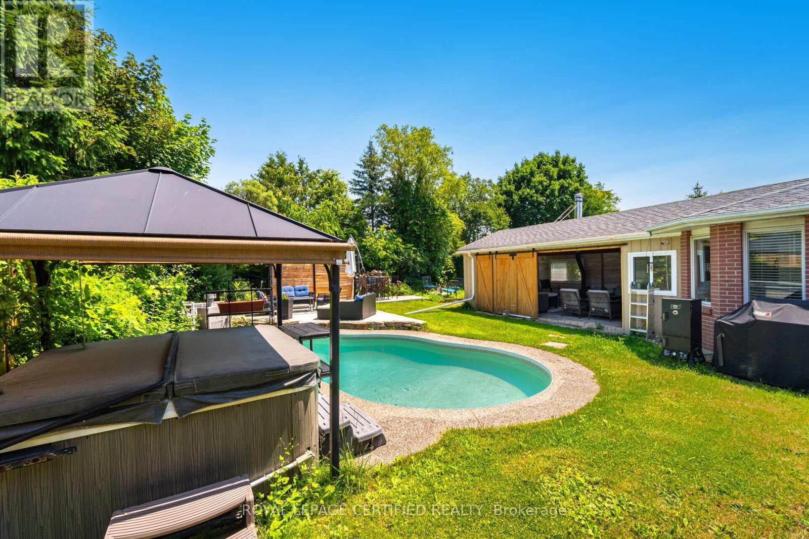 5 Stockman Crescent, Halton Hills (Georgetown), Ontario  L7G 1J5 - Photo 43 - W12977158