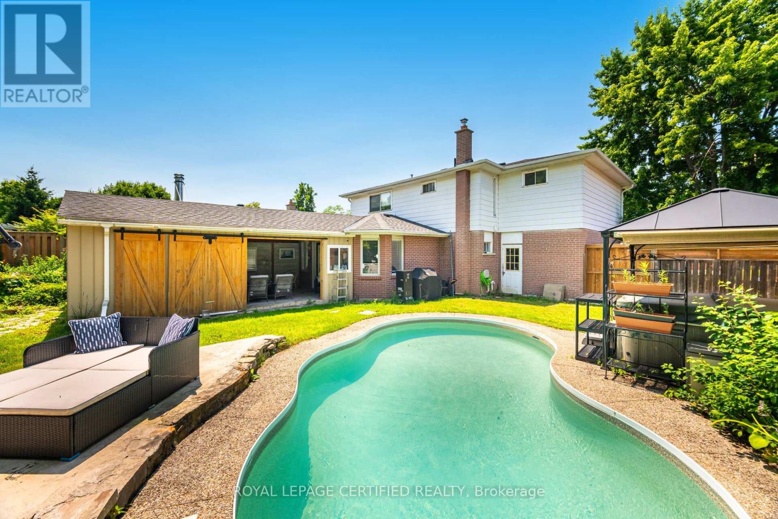 5 Stockman Crescent, Halton Hills (Georgetown), Ontario  L7G 1J5 - Photo 48 - W12977158