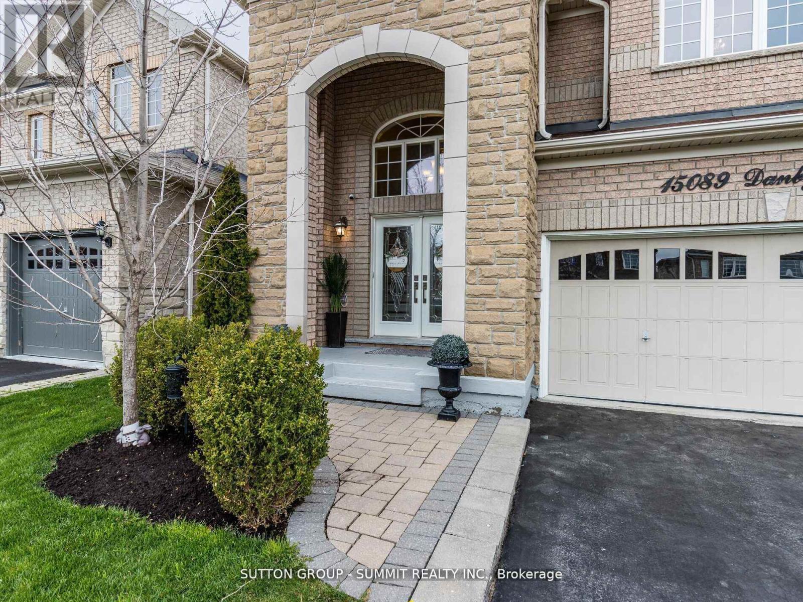15089 Danby Road, Halton Hills (Georgetown), Ontario  L7G 0B1 - Photo 2 - W12977258
