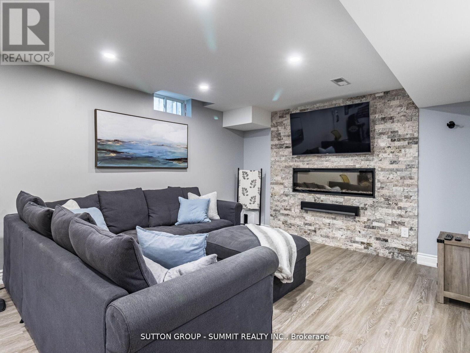 15089 Danby Road, Halton Hills (Georgetown), Ontario  L7G 0B1 - Photo 32 - W12977258