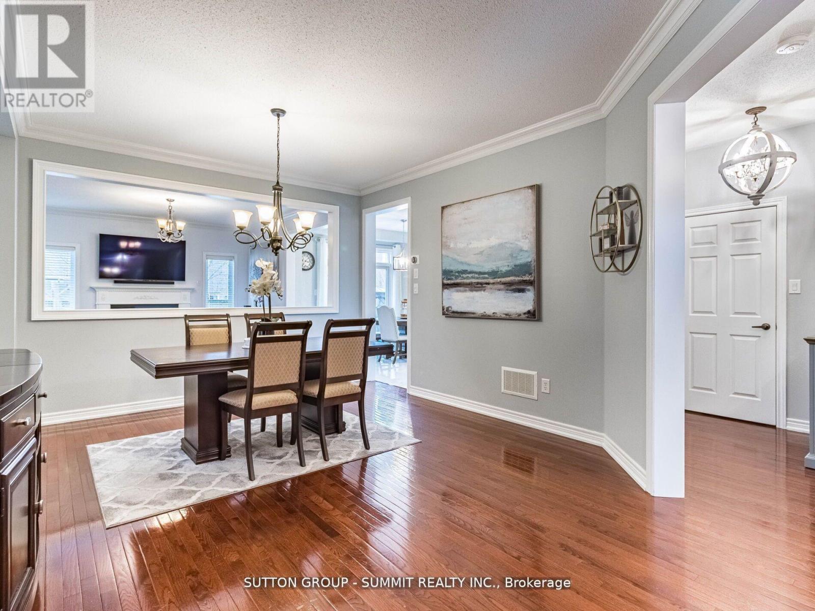 15089 Danby Road, Halton Hills (Georgetown), Ontario  L7G 0B1 - Photo 9 - W12977258