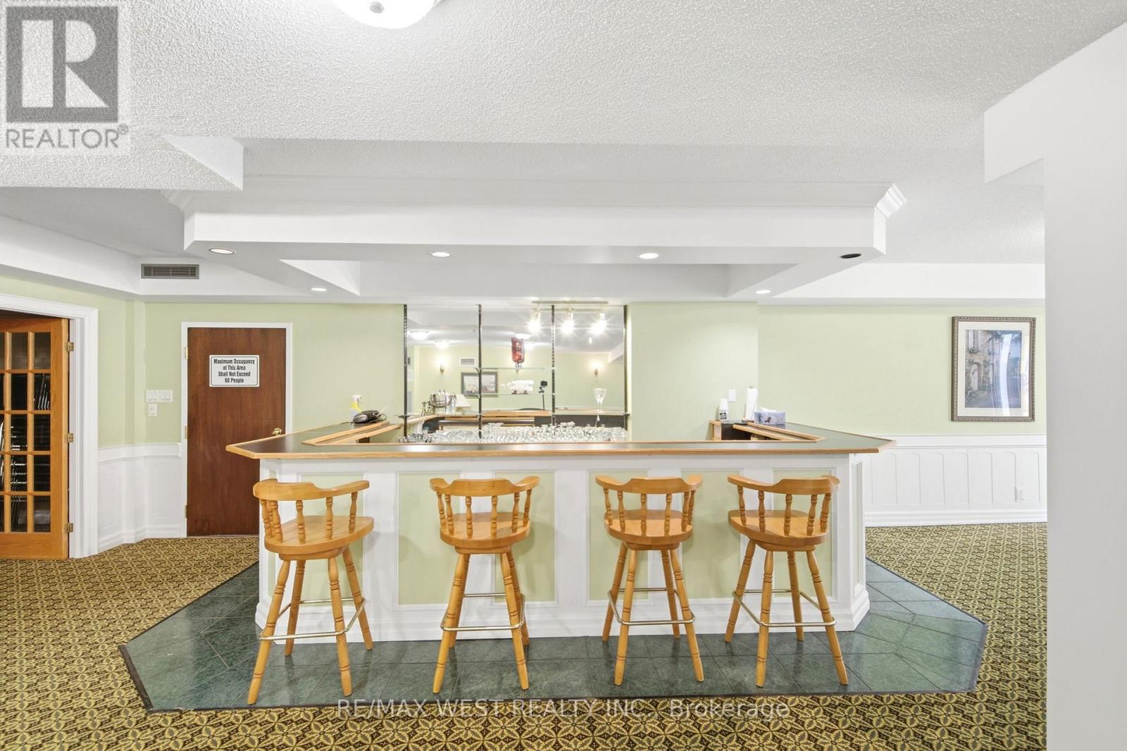 407 - 24 Chapel Street, Halton Hills (Georgetown), Ontario  L7G 6A7 - Photo 12 - W12977654