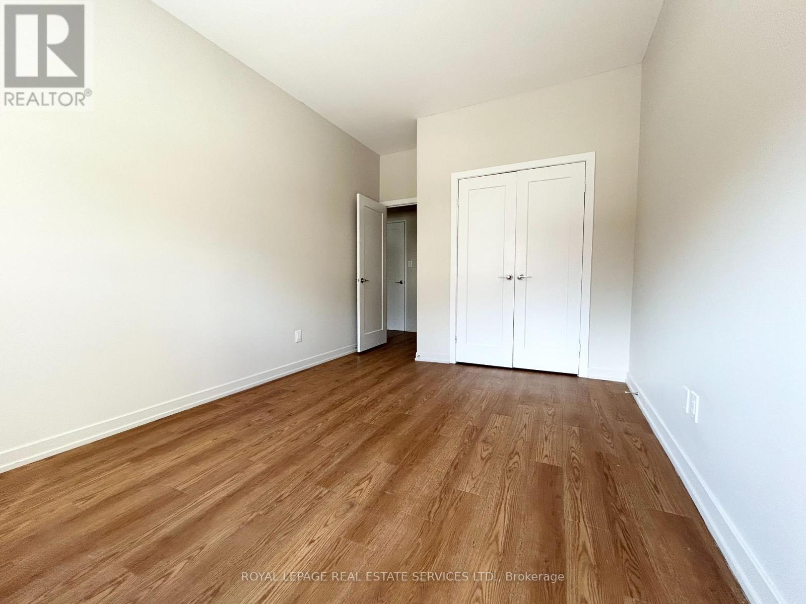 102 - 62 Park Avenue, Halton Hills (Georgetown), Ontario  L7G 4Z1 - Photo 12 - W12978220