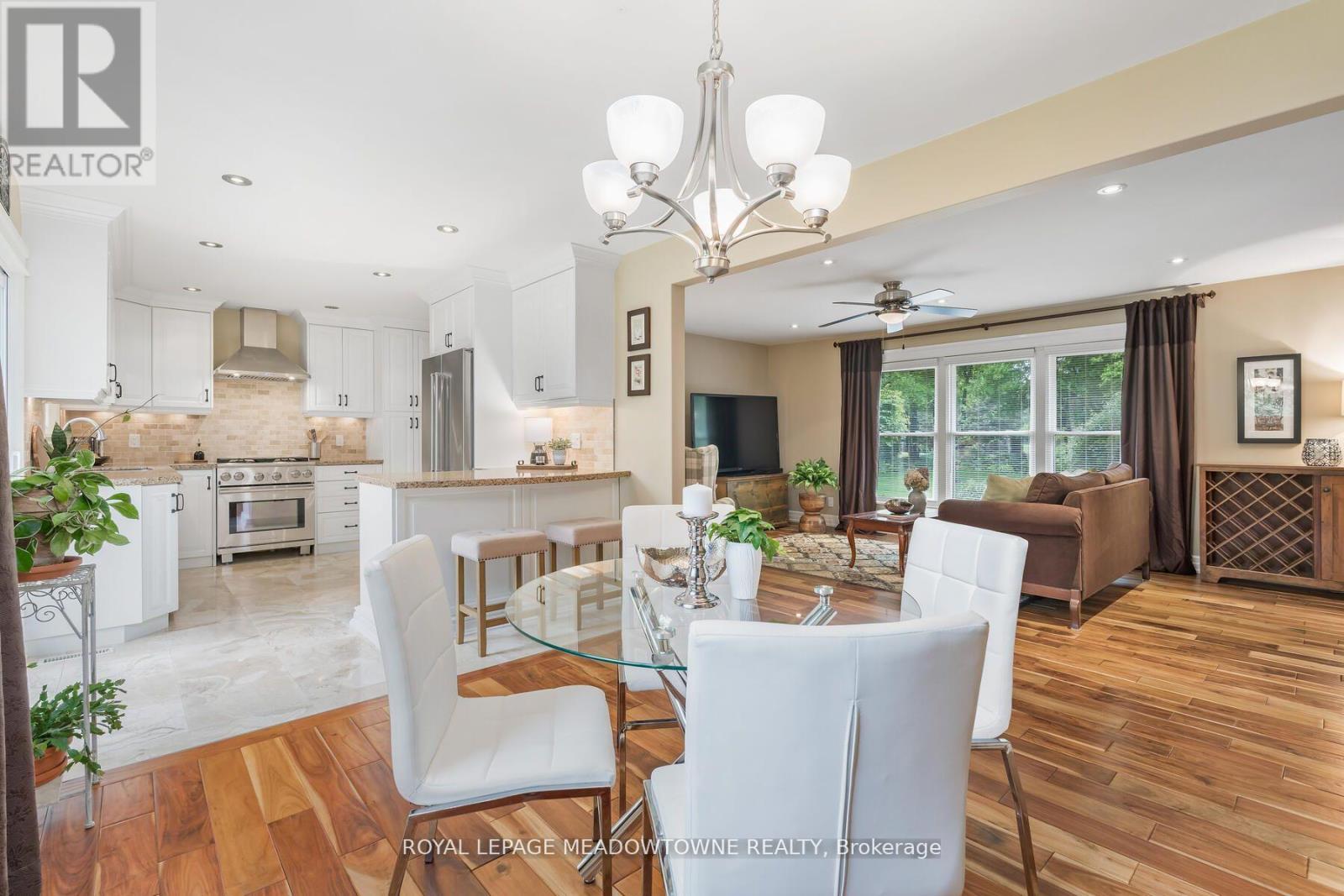 13609 Sixth Line, Halton Hills (Rural Halton Hills), Ontario  L0P 1H0 - Photo 19 - W12979508