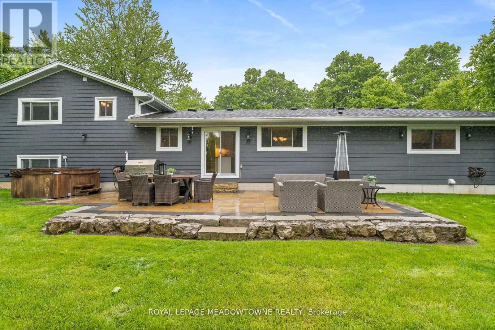 13609 Sixth Line, Halton Hills (Rural Halton Hills), Ontario  L0P 1H0 - Photo 39 - W12979508