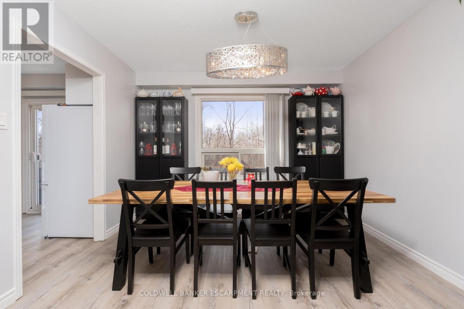 222 Churchill Road N, Halton Hills (Ac Acton), Ontario  L7J 2J2 - Photo 11 - W12981794