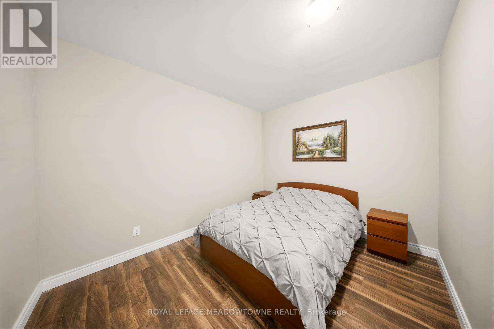 6 Holdroyd Court, Halton Hills (Glen Williams), Ontario  L7G 0E8 - Photo 38 - W12981922