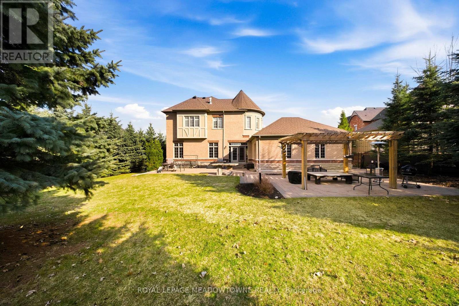 6 Holdroyd Court, Halton Hills (Glen Williams), Ontario  L7G 0E8 - Photo 40 - W12981922